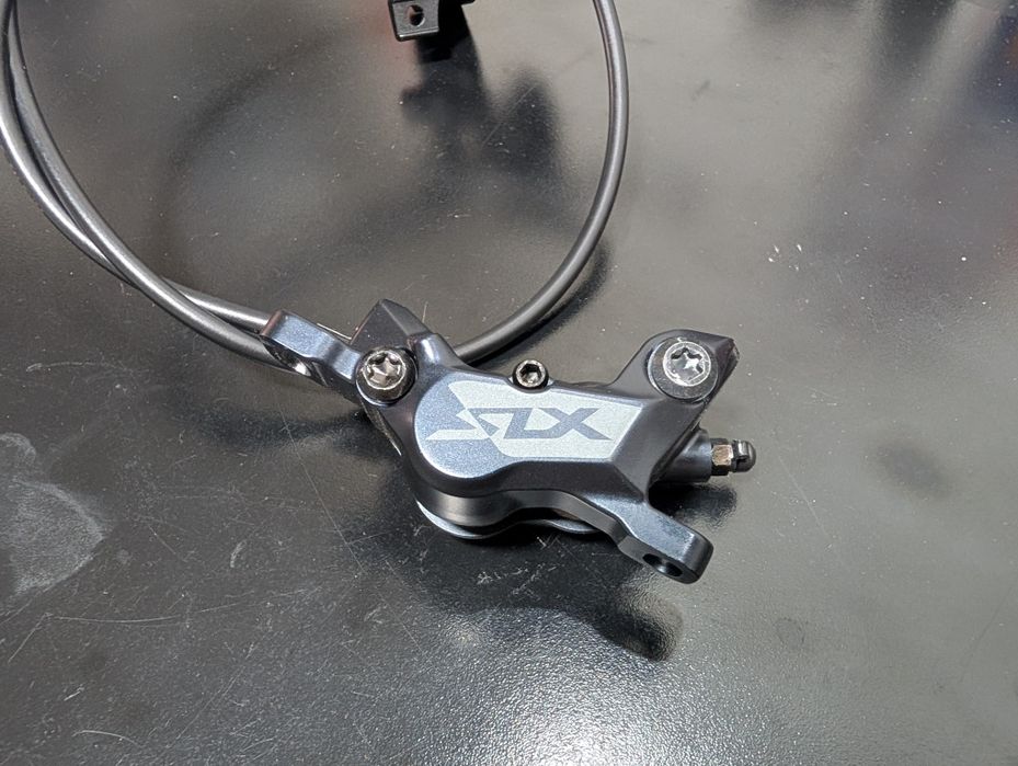 Travões Shimano SLX 4 pistões NOVOS