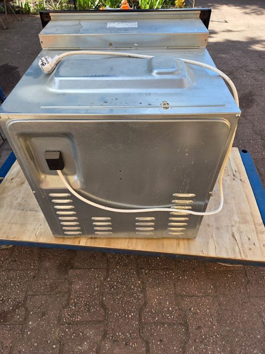 Piekarnik elektryczny Amica