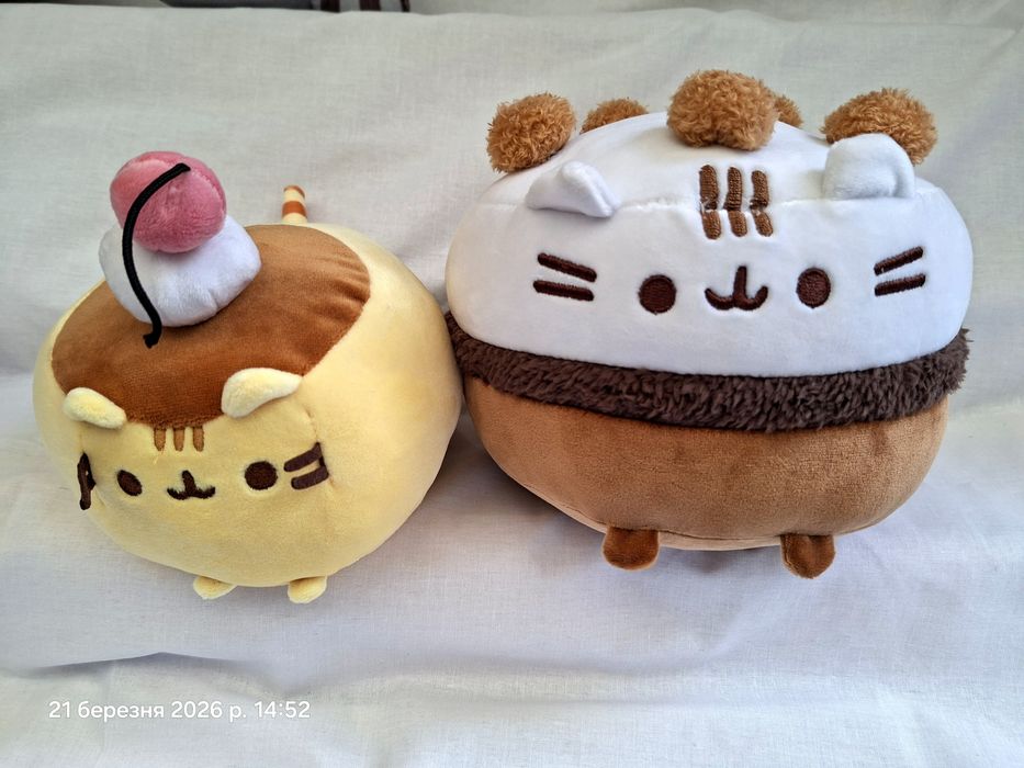 Пушин кет pusheen cat Пушин кіт з пончиком панкейк синабон молоко
