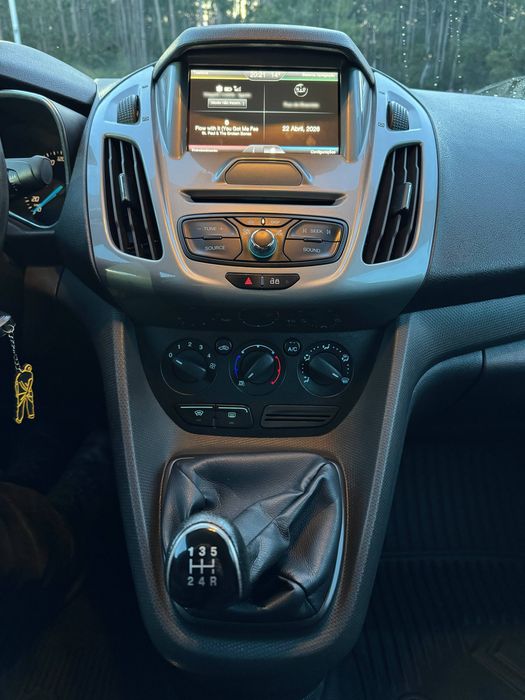Ford Transit Connect Trens
