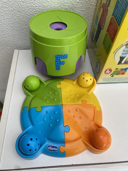 Chicco Stack & Fun Brinquedo educativo Torre + Puzzle + Bolas