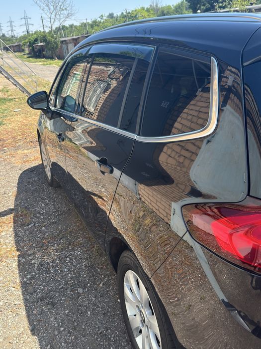 Opel zafira tourer