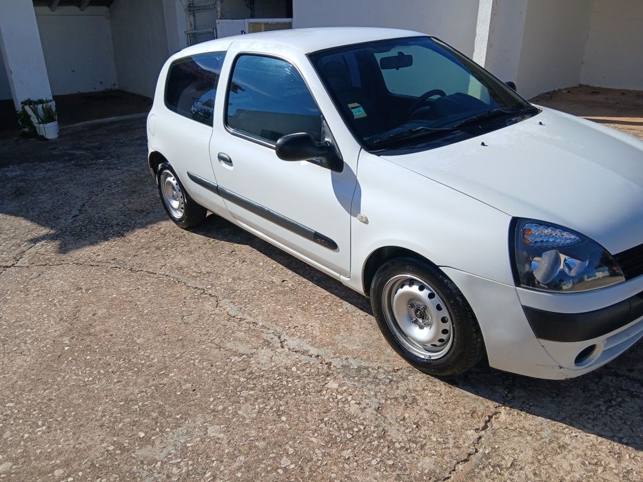 Renault clio 2006 1.5 dci storia