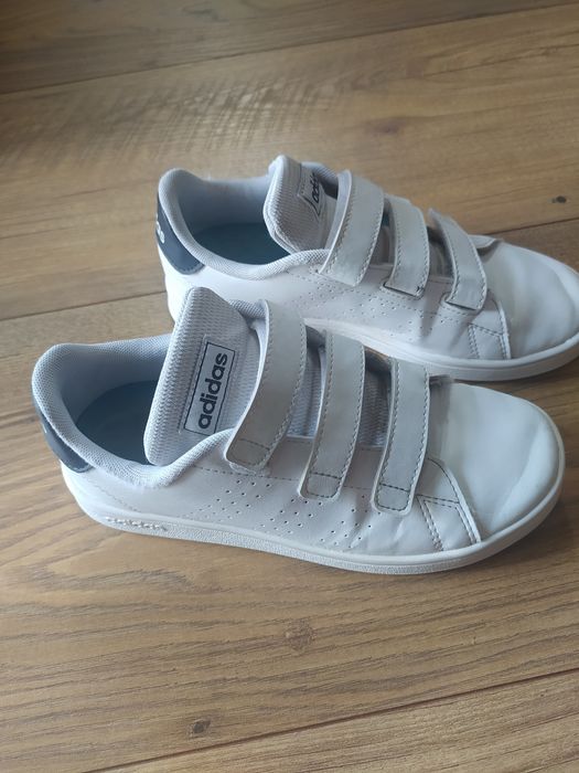 Buty adidas 33,5
