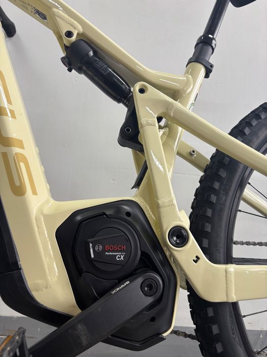 Rower elektryczny MTB Focus THRON 6.8 29" M 42 cm – Bosch CX 85 Nm 750 Wh