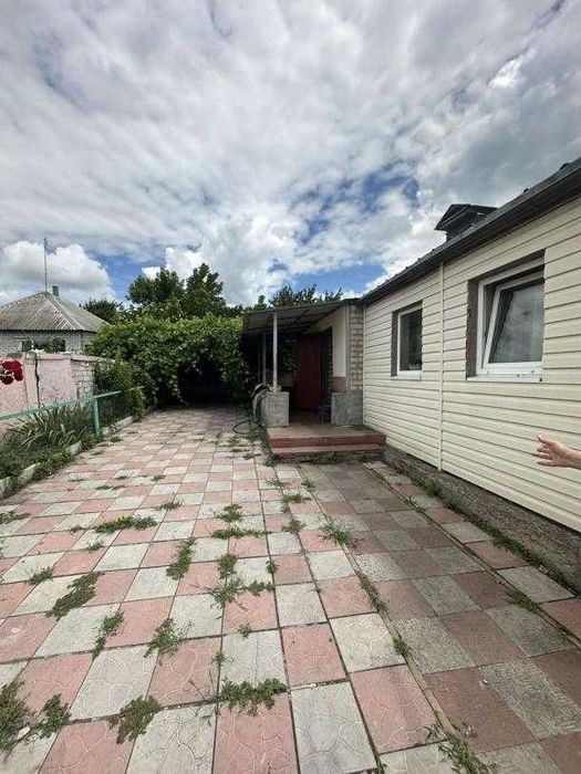 Продам дом недалеко от города пгт.Пересечная
