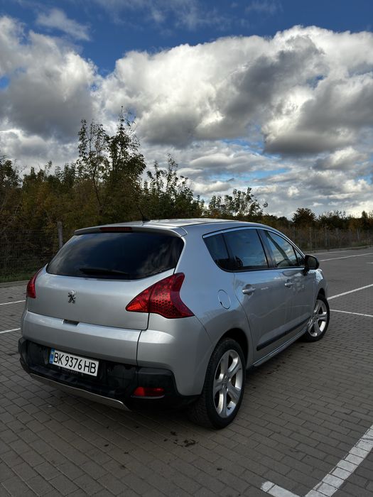 Peugeot 3008 в хорошій комлектації