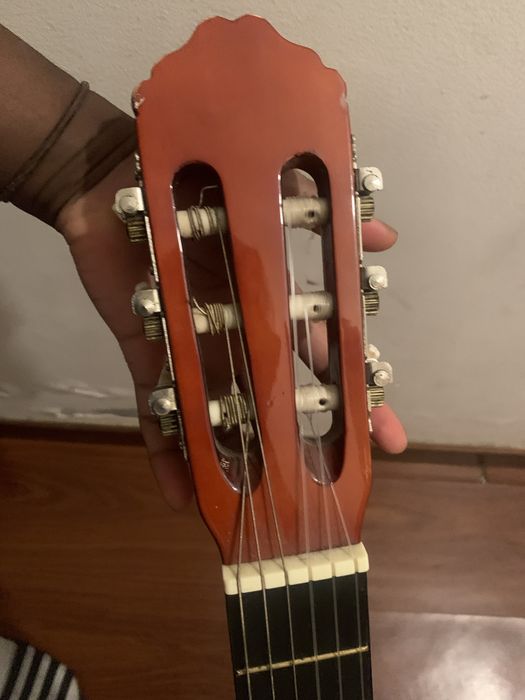 Guitarra classica425769291776020481