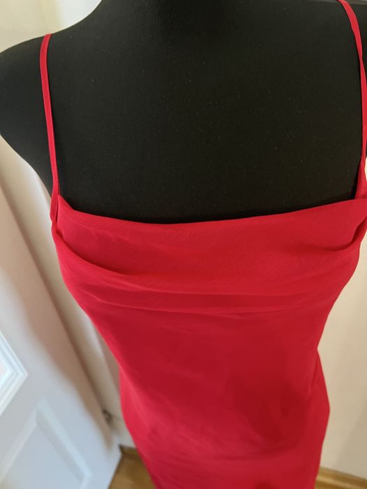 Czerwona sukienka na szelkach wieczorowa asymetryczna XL