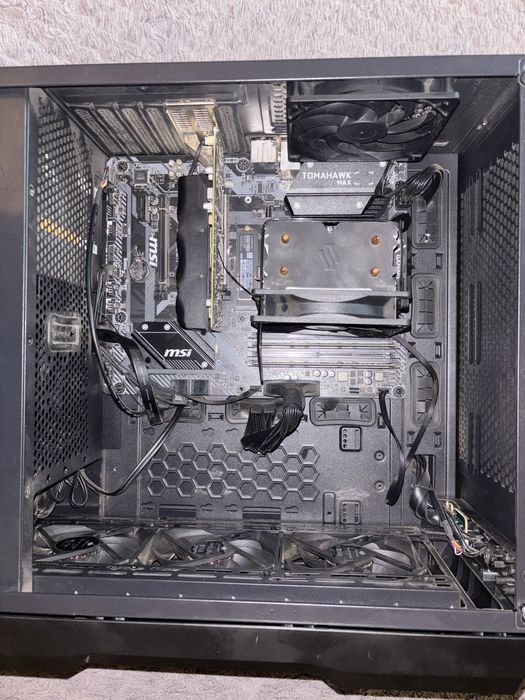 Komputer do gier r5 gtx1050 16gb ram + monitor