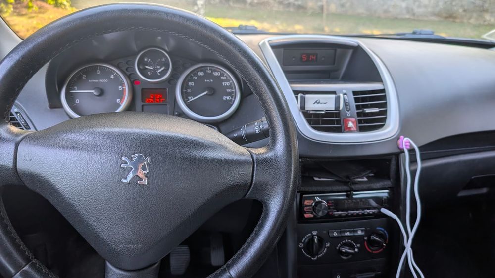 Peugeot 207 1.4 HDI