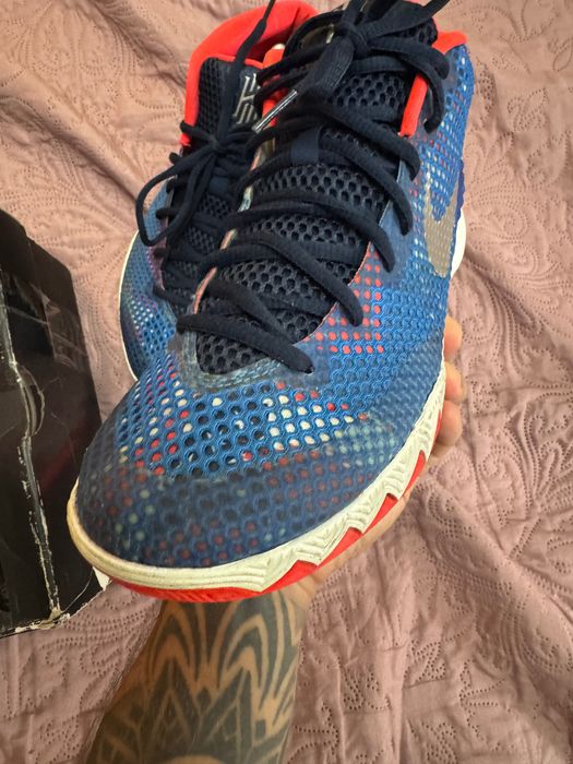 Nike Kyrie Irving 1 “Day of Independence”