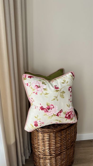 Подушка декоративна