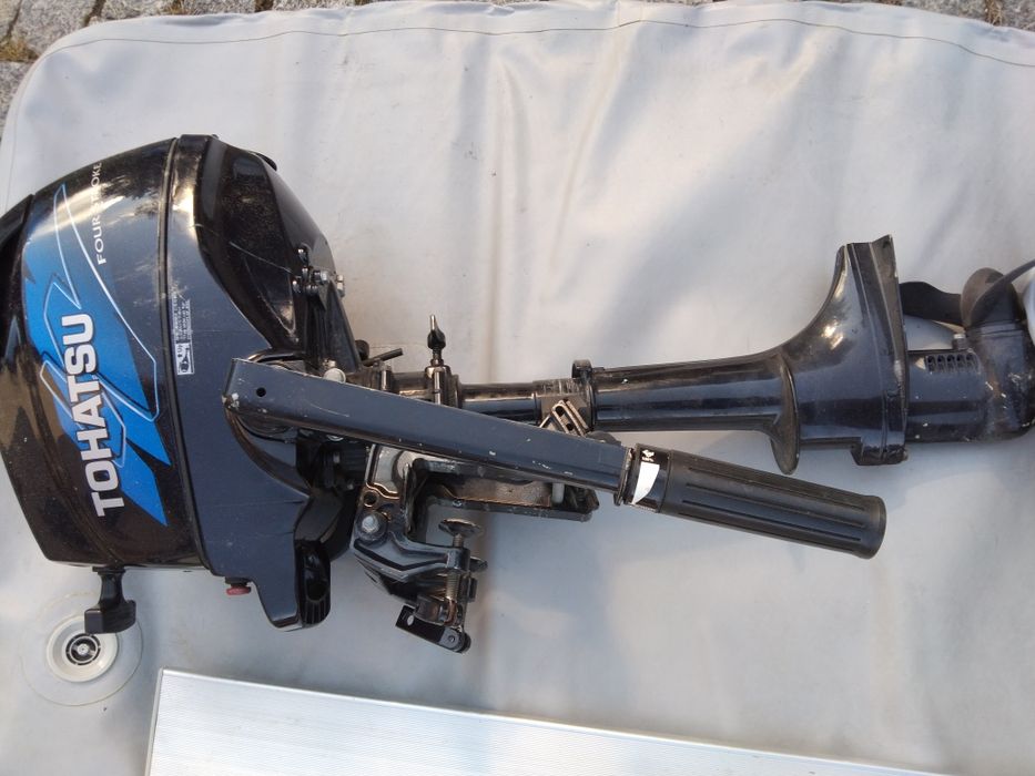 Ponton z silnikem TOHATSU 2.6 KW