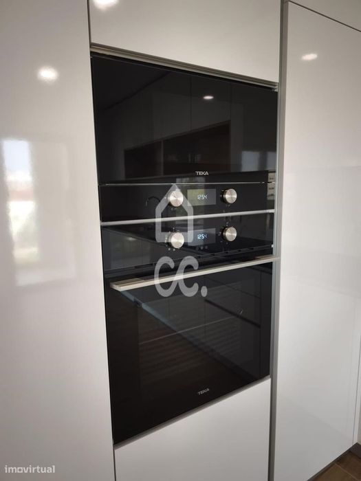 Apartamento T3 novo e pronto a habitar em Condeixa