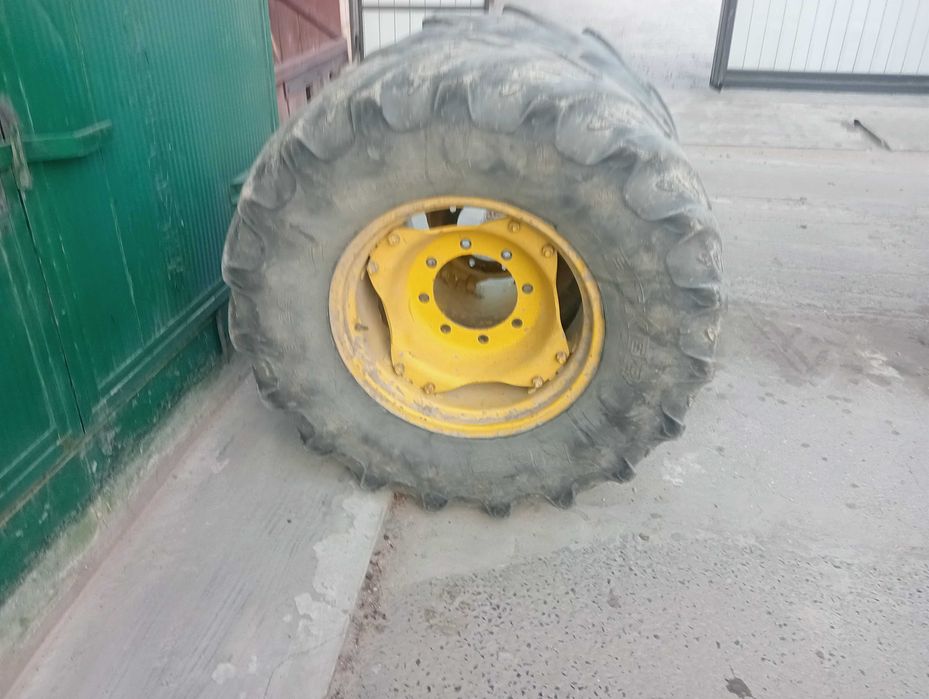 Opony 420/70 R24 Kleber