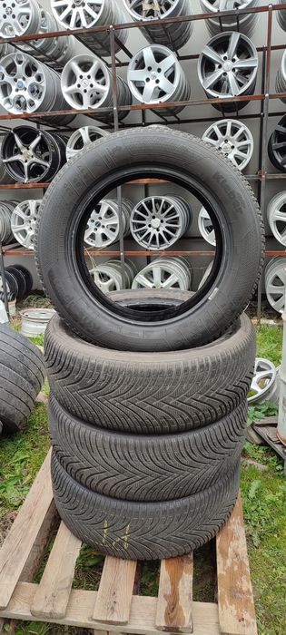235/55 R17 Kleber Krisalp Hp3 2019 rok komplet