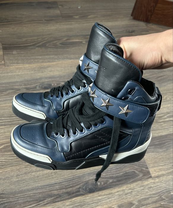 Кросовки givency tyson 42