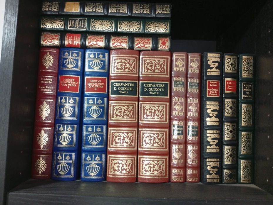 Livros de vários autores