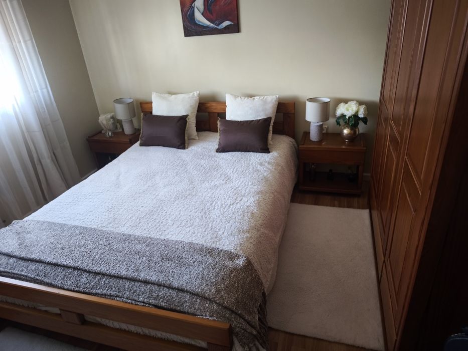 Quarto pinho  com roupeiro