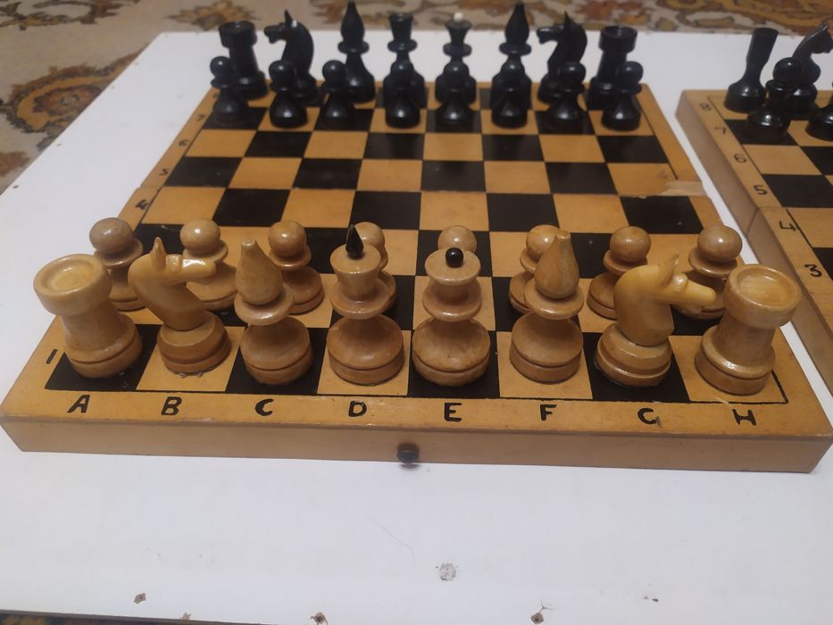 Шахматы деревянные
