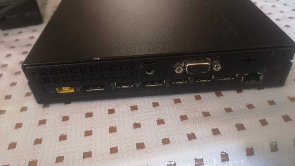 Микро Пк Lenovo AMD A9(7Th)8GbDDR4_SSD64Gb_Windows10_для ТВ