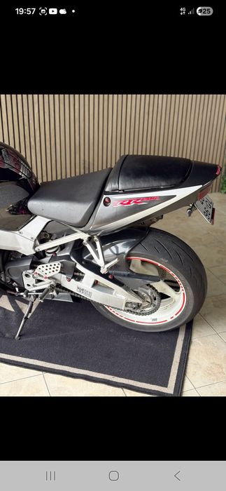 Vendo honda cbr 929 rr fireblade com garantia 18 meses