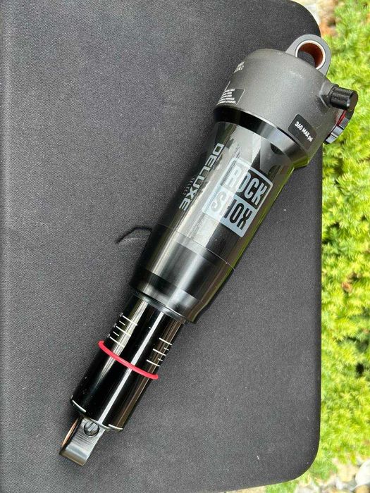 ROCKSHOX Deluxe Select＋ 210×55