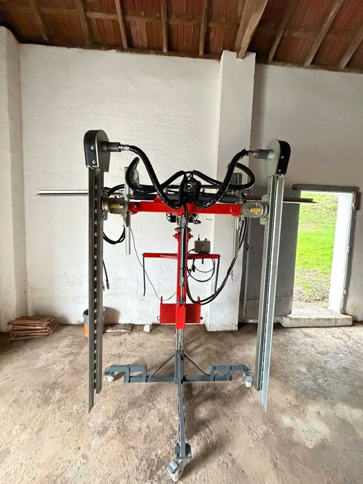 Despampanadeira nova, com corte horizontal e vertical hidráulico.