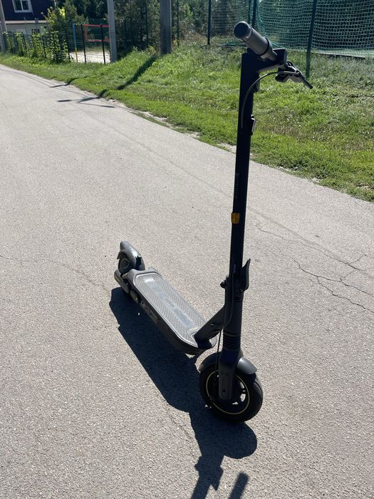 Продам ninebot g2