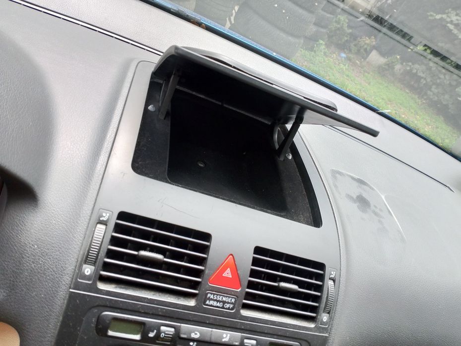 Schowek VW Touran