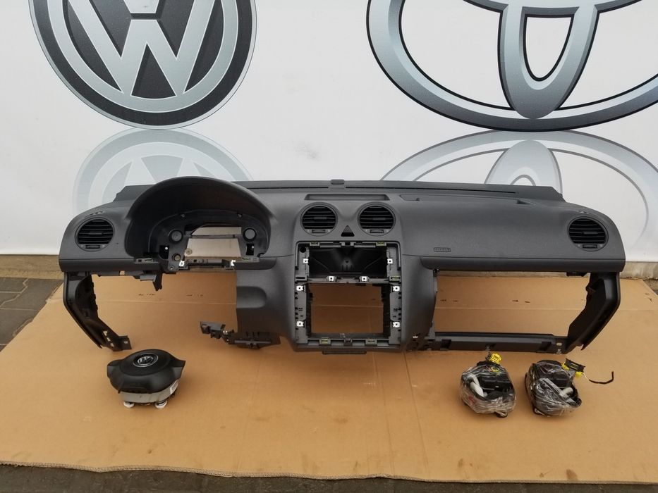 Торпеда AirBag VW Caddy 04-15