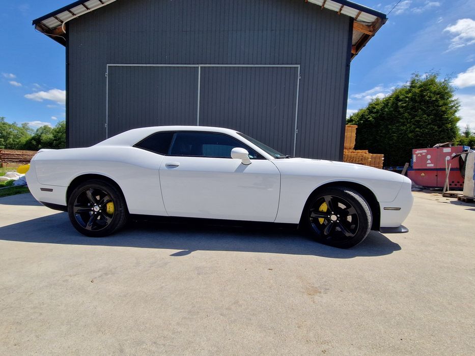 Dodge Challenger 5.7HEMI