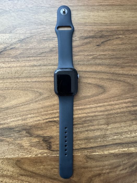 Apple Watch Series 7 41mm, акумулятор 80%