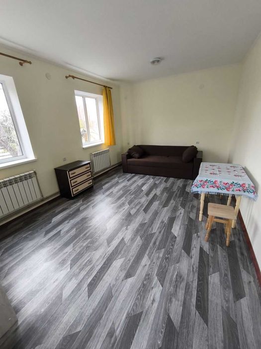 Здам ліжкоміце для хлопця, мужчини, є місце для авто у дворі