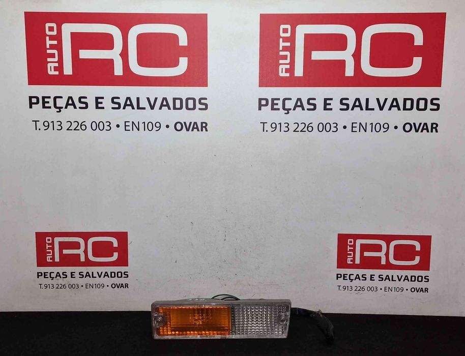 Pisca Frente Esquerdo - NISSAN PATROL III/1 Station Wagon