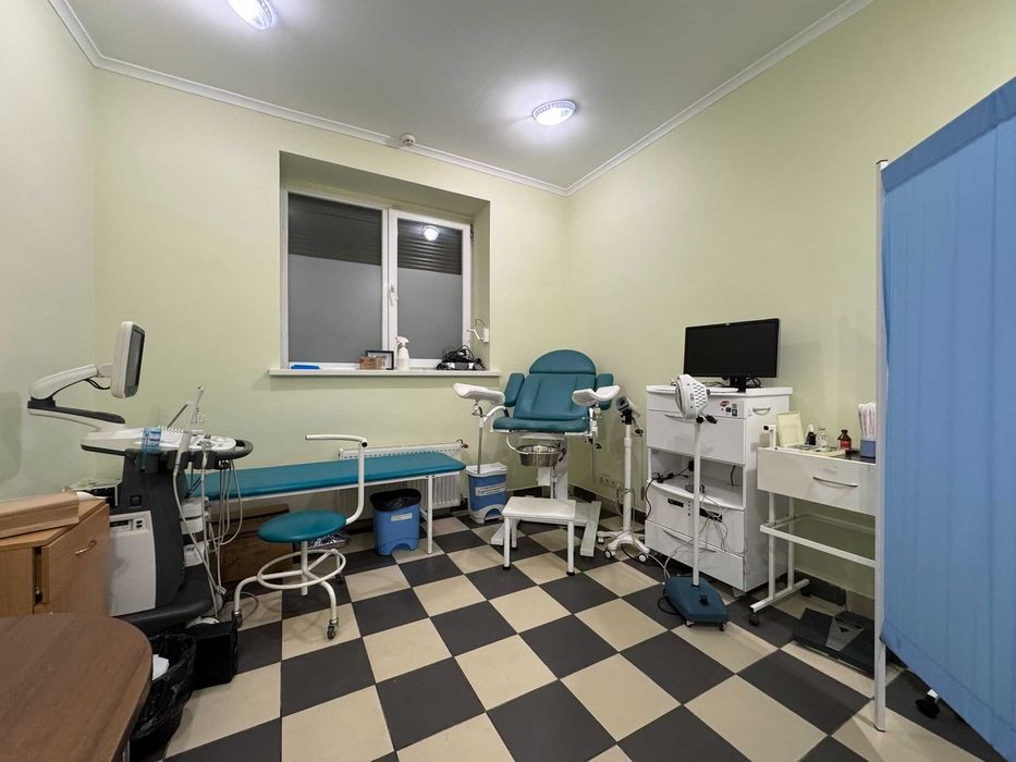 Діюча мед клініка 165 м² у заселеному ЖК | Ліцензії | Готовий бізнес