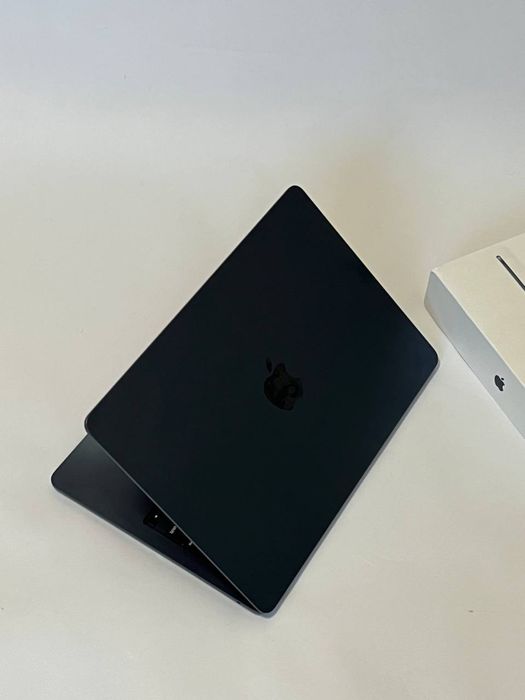 Macbook Air M2 8/256