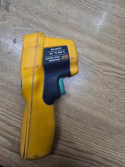 Termómetro de Infravermelhos Fluke 62 MAX+.
