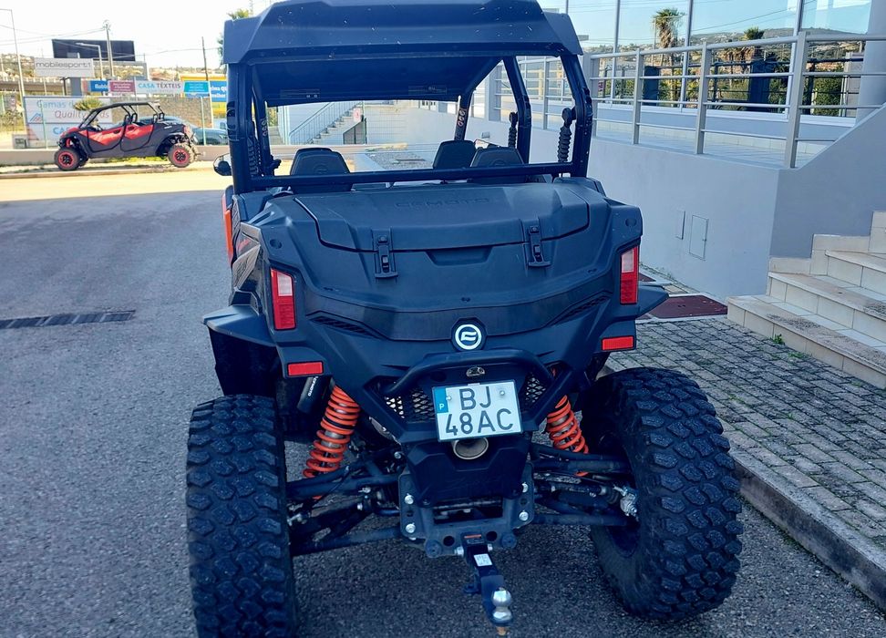 CFMOTO ZFORCE 950 4 lugares
