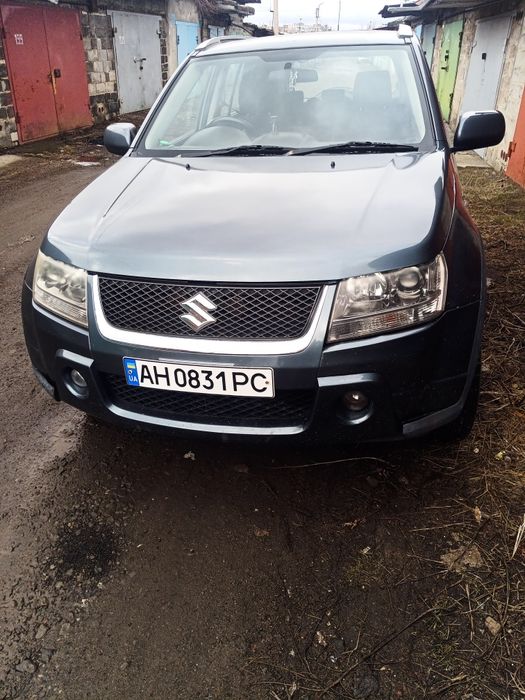 Авто Сузукі гранд вітара