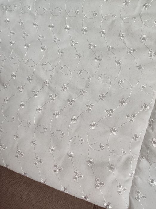 Ochraniacz do łóżeczka