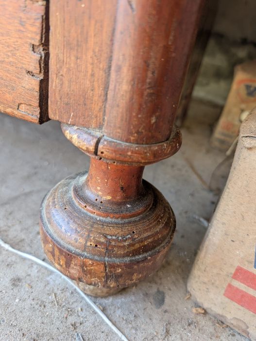 Cómoda com pedra marmore