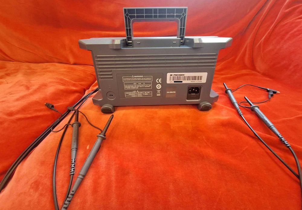 Osciloscópio 4 Canais BK Precision 2194 de 100MHz e 1GSa/s -> Nunca Usado