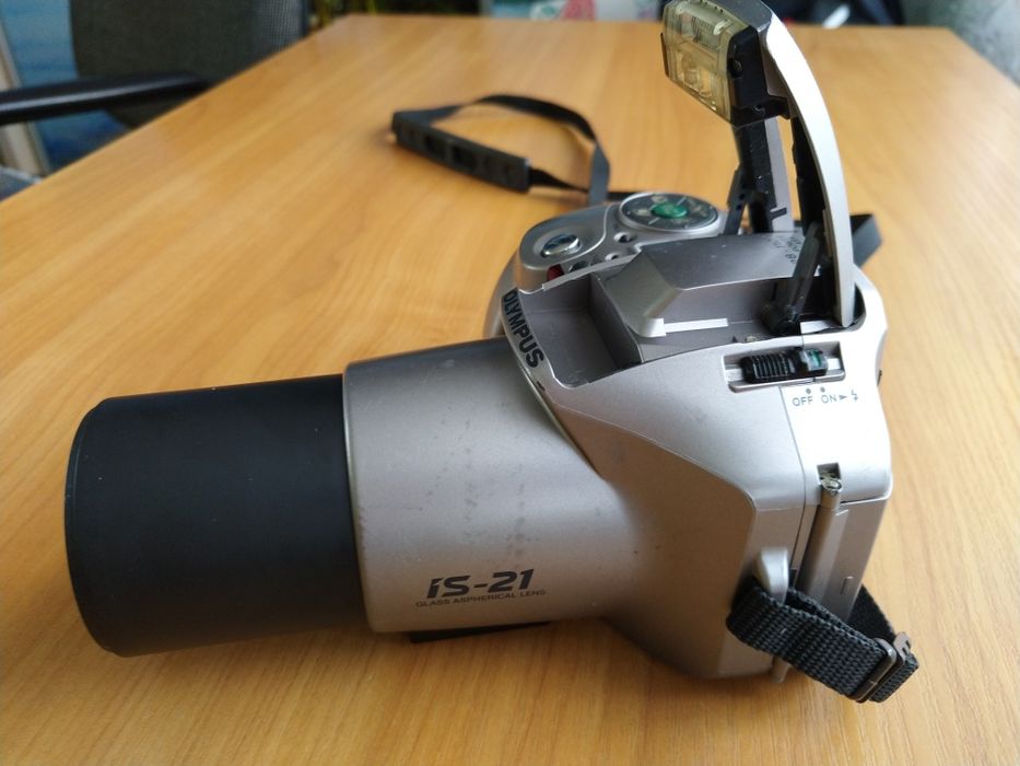 Фотоапарат OLYMPUS IS-21, плівковий, працюючий