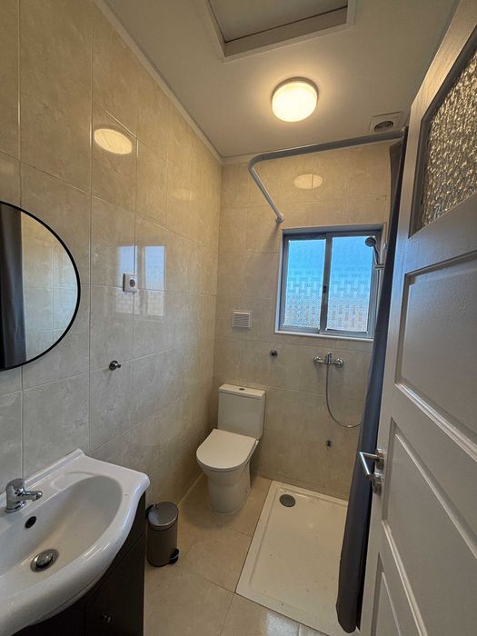 Quarto para Estudantes Universitários — Perto do Campus da Asprela | Casa Remodelada com Terraço