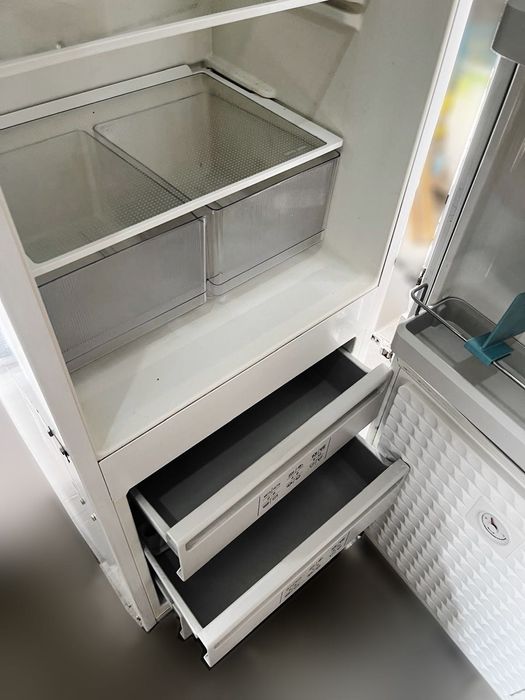 OPORTUNIDADE FLASH – Frigorífico de encastre  BOSCH