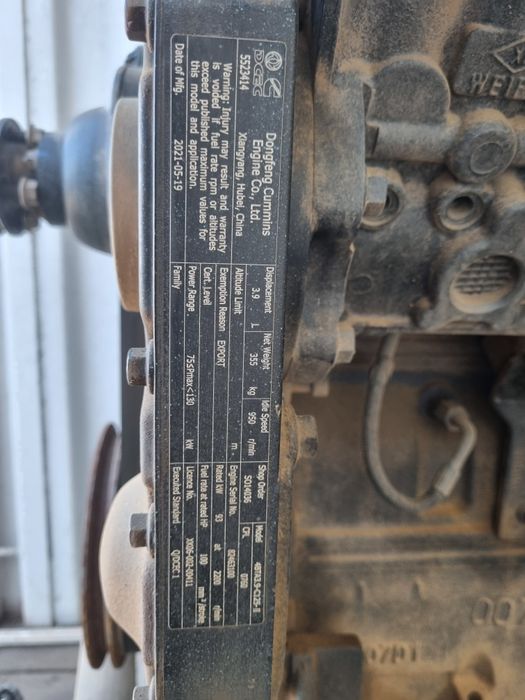 Motores industriais Deutz e Cummins.