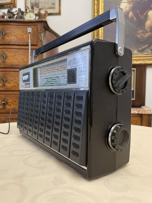 Радіоприймач VEF- SPIDOLA  232