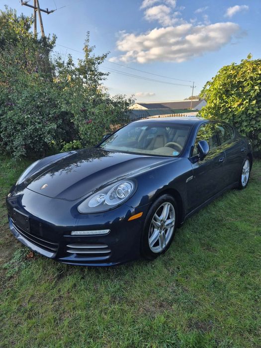 Sprzedam Porsche Panamera 4